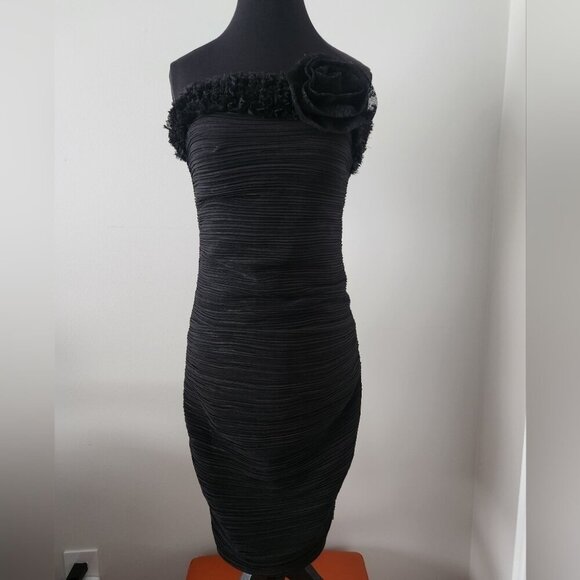 ROMEO & JULIETTE | strapless ruched dress bodycon ruffles lace flower black sz S - Picture 2 of 8